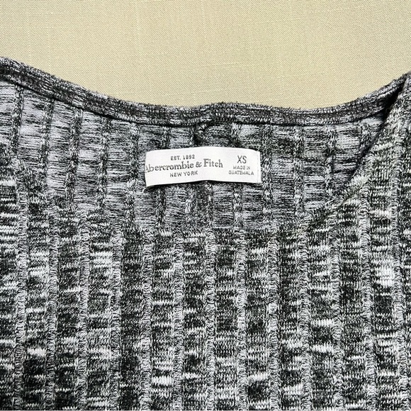 Abercrombie & Fitch Ribbed Short Sleeve Knit Dress Dark Gray & White Size XS - Picture 3 of 10